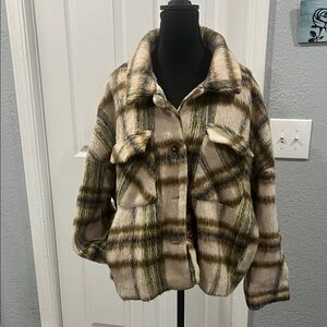 Plaid Teddy Jacket in Cream and Brown